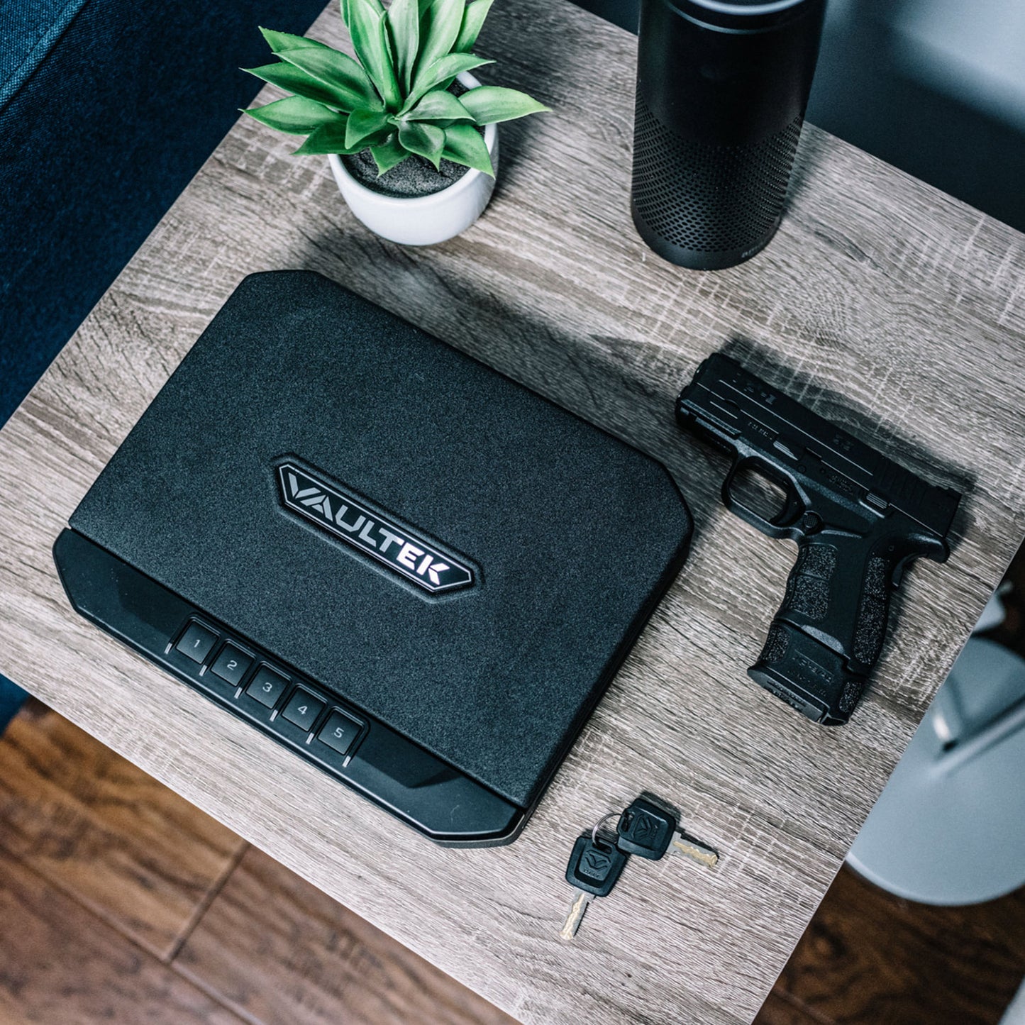 Vaultek VE10 Series Sub-Compact Travel Safe